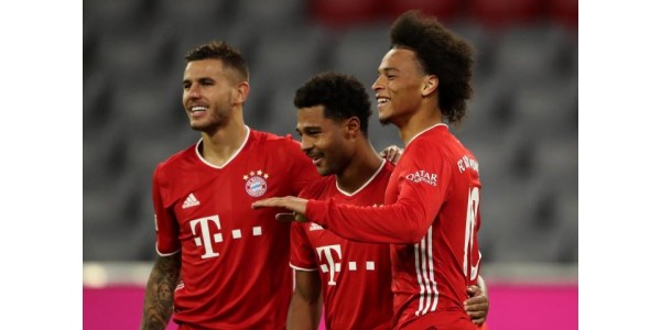 El FC Bayern München venció al Schalke 8-0 para despertar el poder de los jugadores jóvenes